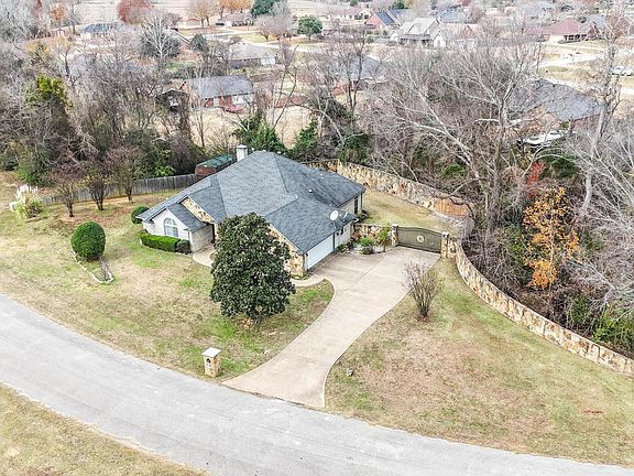2nd image of 15360 Wagon Wheel Cir