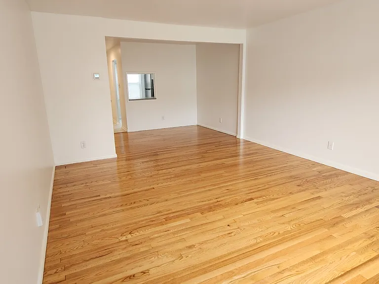 342 Fairmont Ave — Photo 137