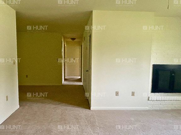3rd image of 8 Lincoln Pl
