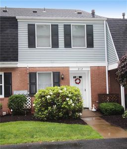 212 Greenwood Dr, Canonsburg, PA, 15317