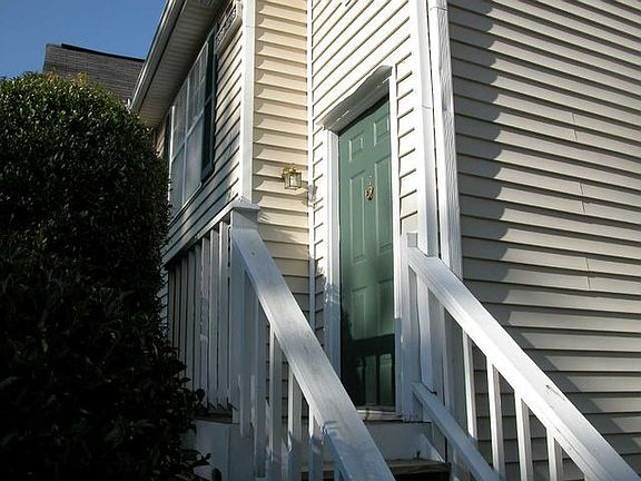 2nd image of 1215 Glenleaf Dr