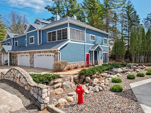 740 River Rdg #D, Eagle River, WI 54521