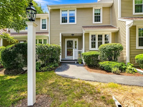 61 Godfrey Ln, Milford, MA 01757
