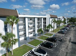 Viewmax Apartments, Fort Lauderdale, FL 33313