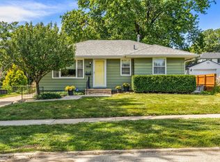912 19th St, West Des Moines, IA 50265