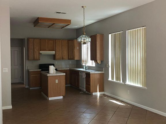 2nd image of 1725 Bastona Dr