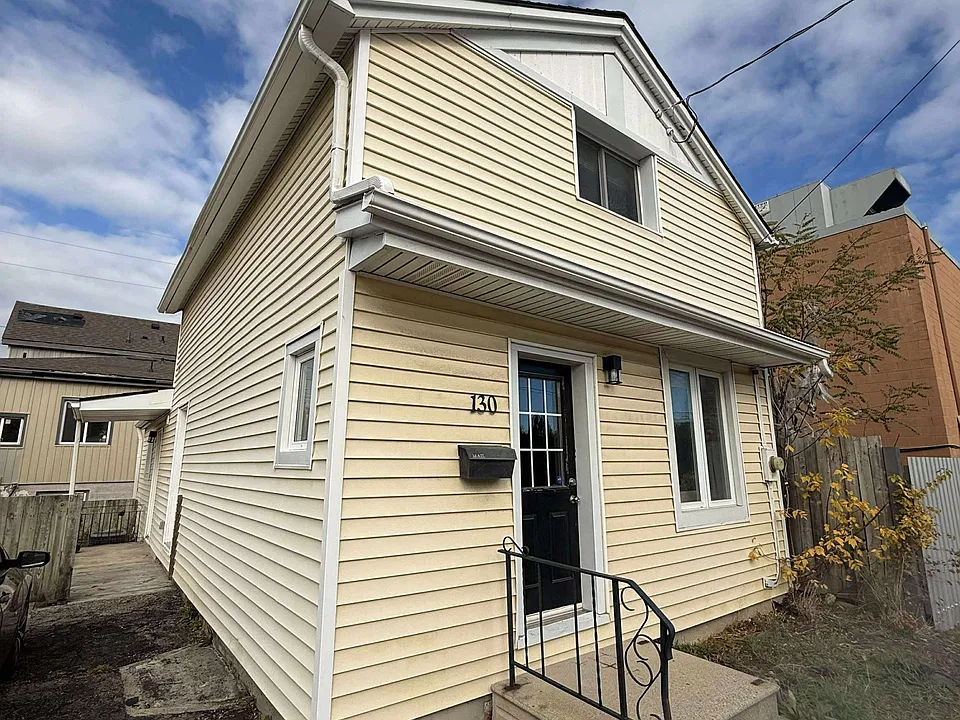 130 Saint Paul Cres