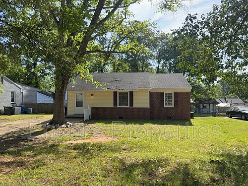 2731 Knowles St Photo 1