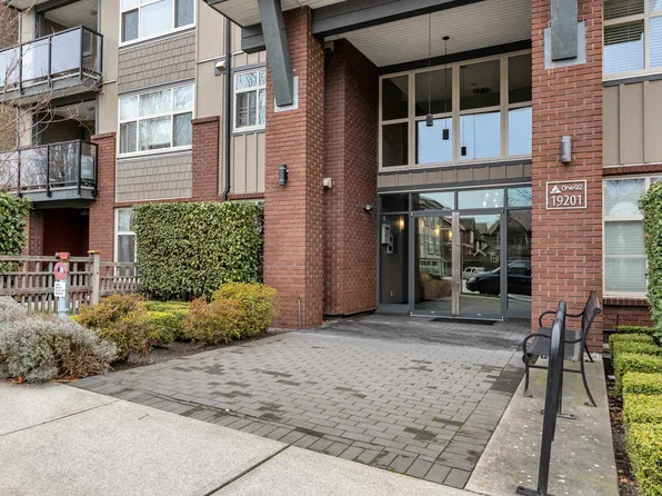 19201 66a Ave #107, Surrey, BC V4N 6N7