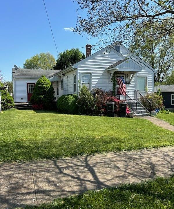 1st image of 2408 Mosby Ave