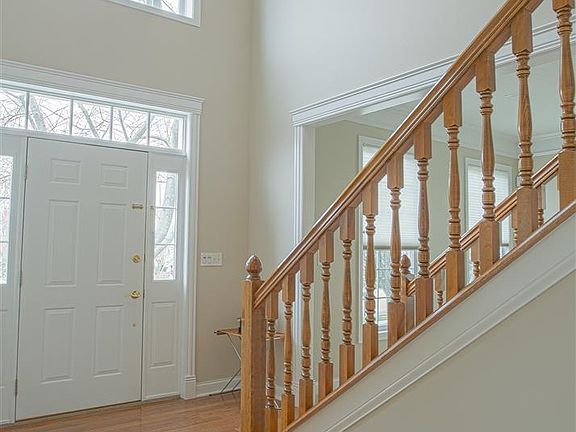 5th image of 5148 Abbotsbury Ct