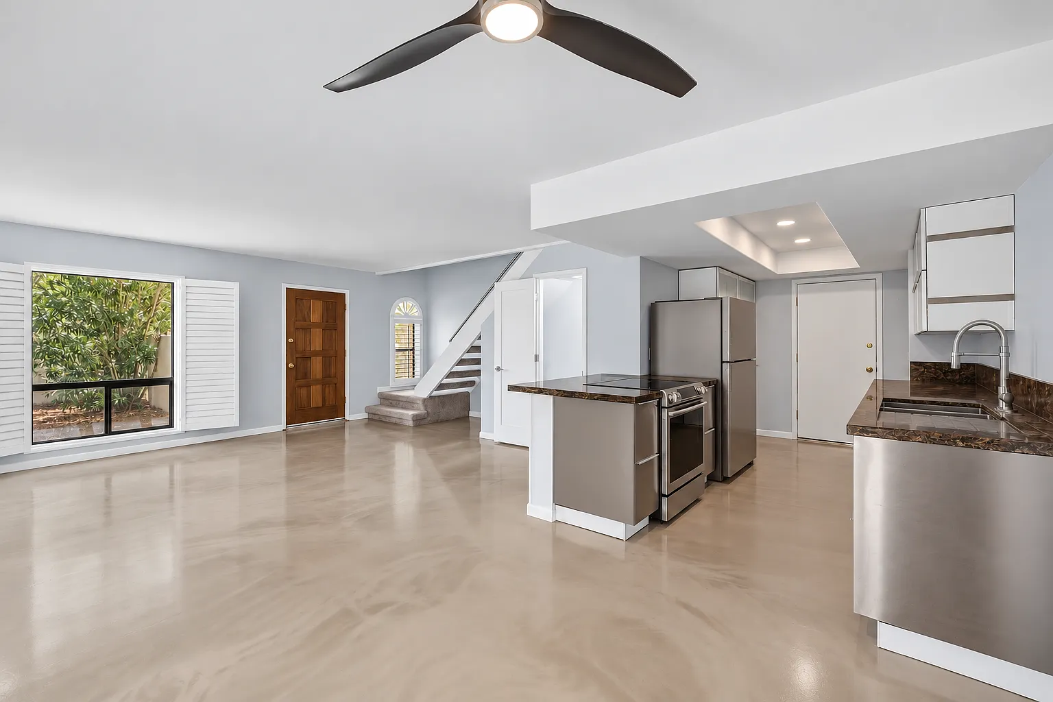 2 bed, 1015 sqft, $2,295 — Photo 3