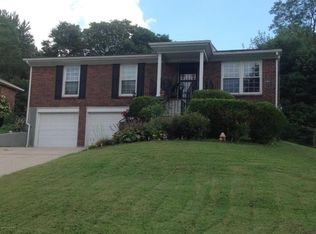 1414 Knight Rd, Louisville, KY 40214