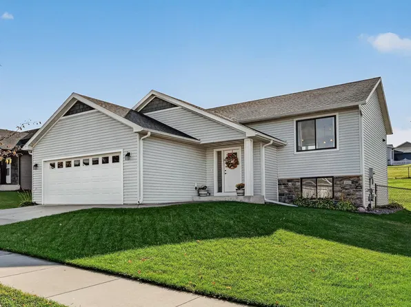 5920 Kingsbury Dr NW, Rochester, MN 55901