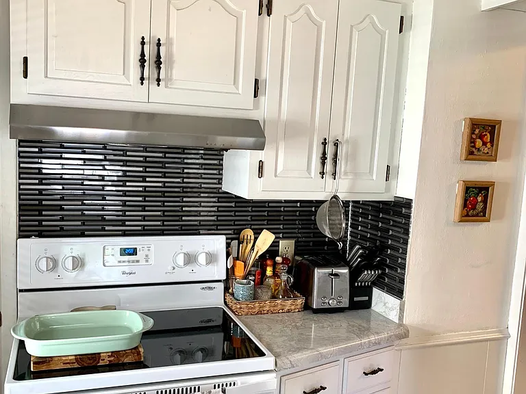 2135 Randolph Ave — Photo 10