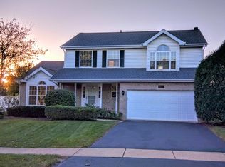 1609 Pebble Beach Dr, Plainfield, IL 60586