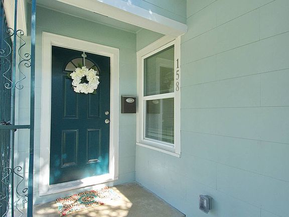 4th image of 158 New Haven Dr
