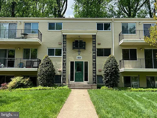 10624 Kenilworth Ave #104 Photo 1