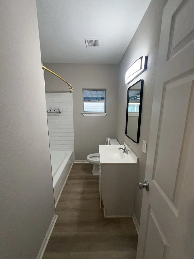 7424 Rusk St -A Ask about our No Cash Security Deposit Option — Photo 4
