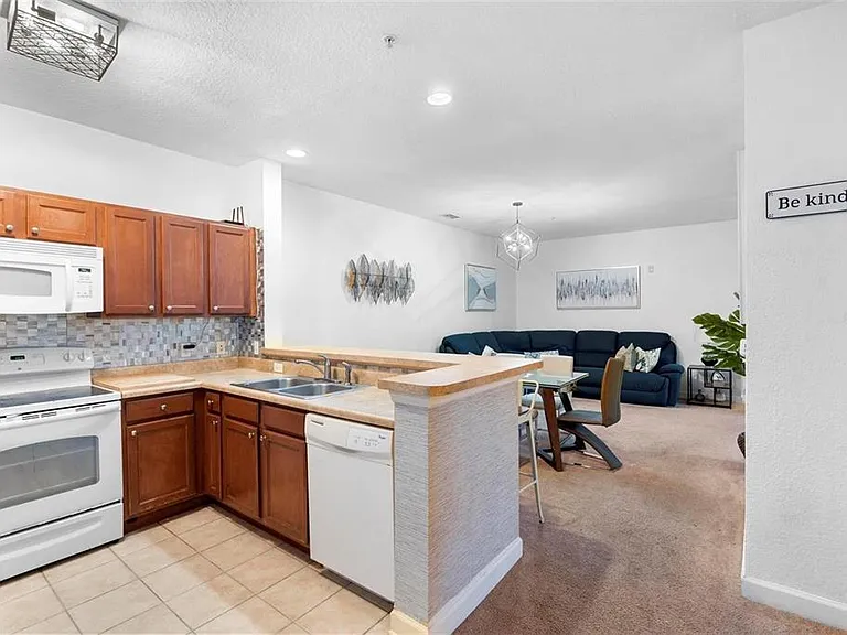 3174 Feltrim Pl #203 — Photo 5