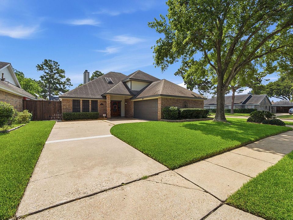 1st image of 3302 Lindenfield Dr