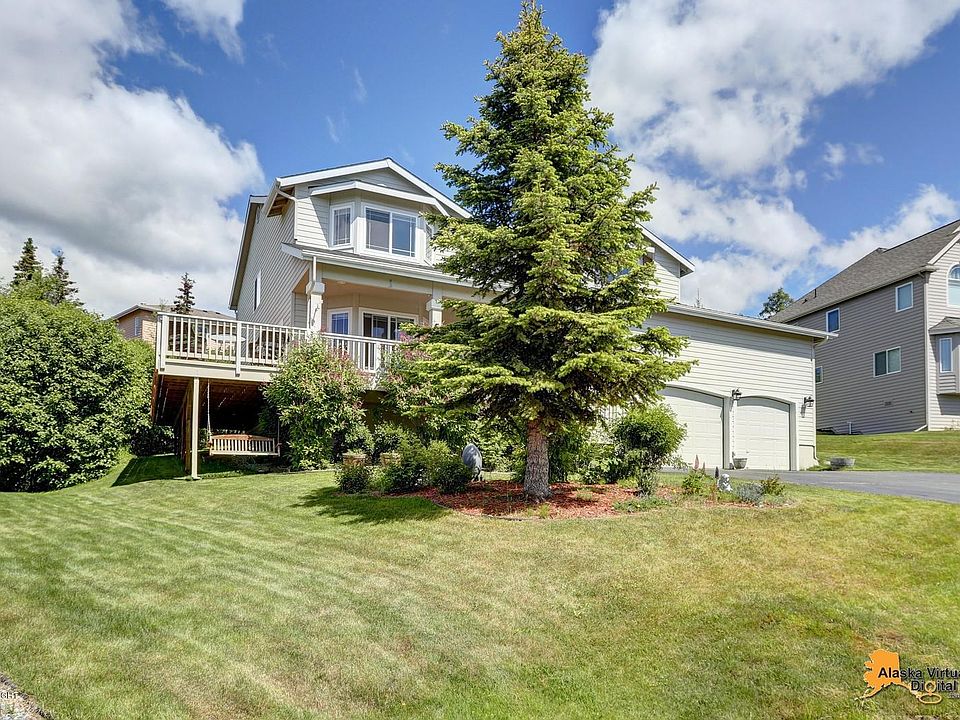 1st image of 16158 Essex Park Dr