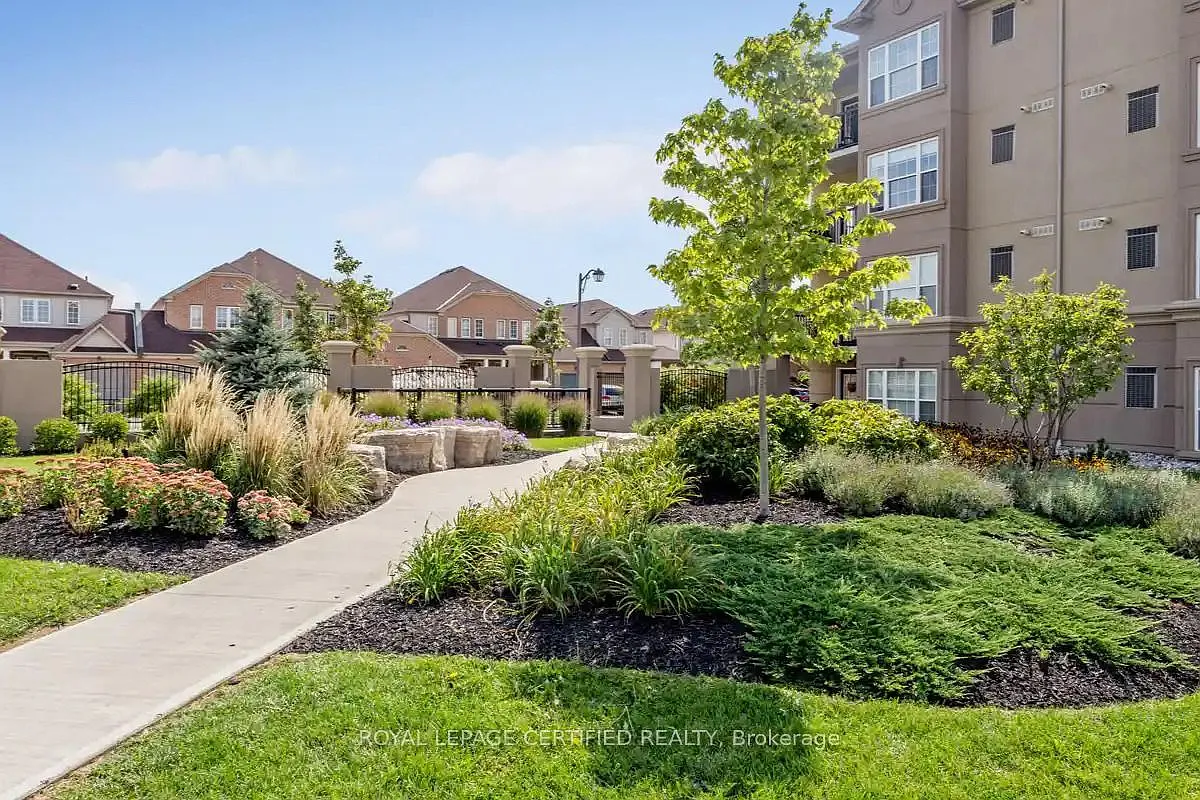 2 bed, $2,489 — Photo 2