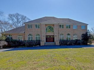 20 Riverside Ln, Holmdel, NJ 07733