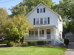 71 W Lake St, Skaneateles, NY 13152