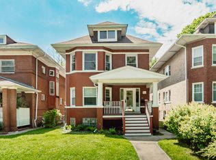 220 N Austin Blvd, Oak Park, IL 60302