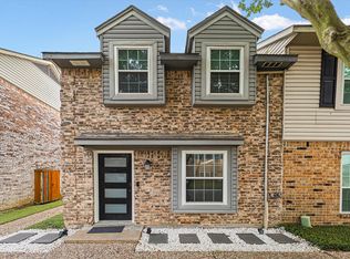 1911 Sherwood Forest St APT 29, Houston, TX 77043