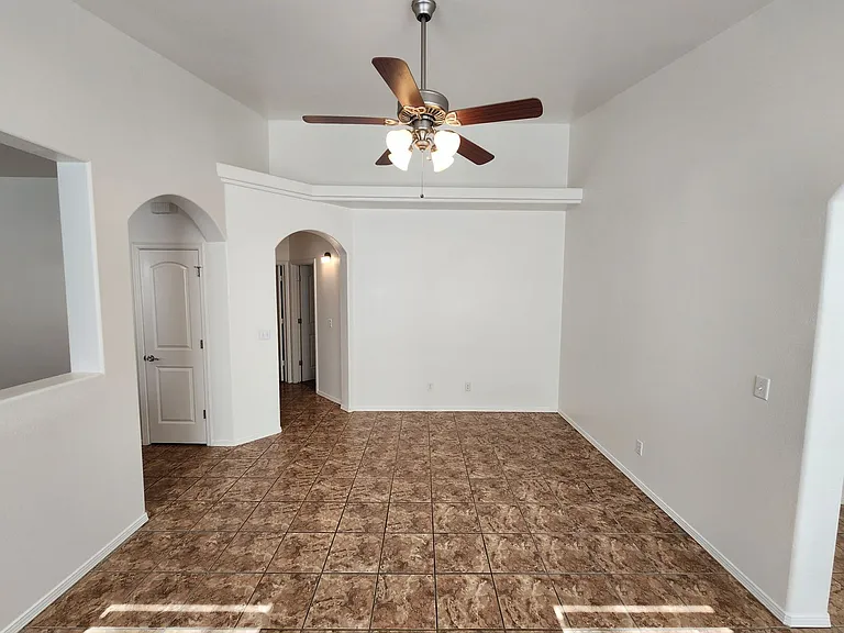 4942 Sherwood Rd — Photo 26