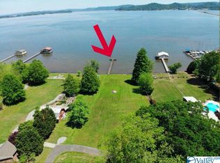 174 Browns Creek Rd, Guntersville, AL 35976