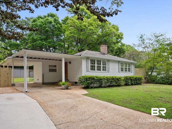 5210 Pineview Ln S, Mobile, AL 36608
