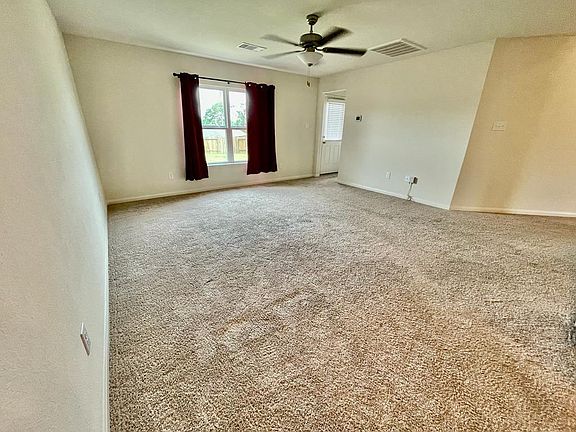 3rd image of 22610 Cloverland Field Dr