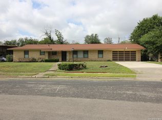 454 McNeel Rd, San Antonio, TX 78228