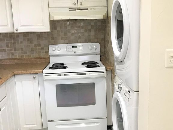 4th image of 10000 NW 80th Ct APT 2543