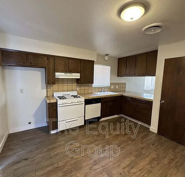 3701 S Shady St — Photo 4