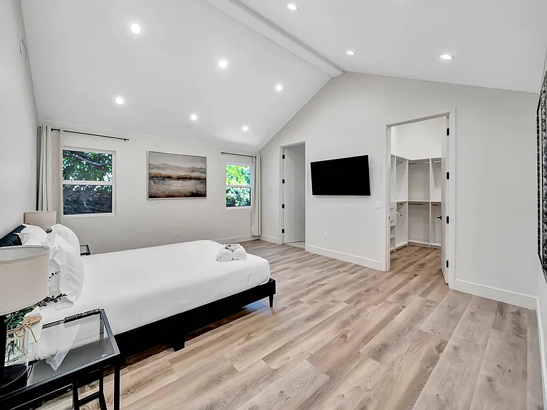 6747 Colgate Ave — Photo 38