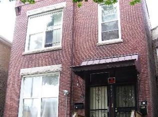 6622 S Marquette Dr, Chicago, IL 60637