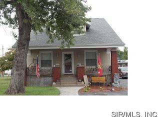 212 E McCasland Ave, East Alton, IL 62024