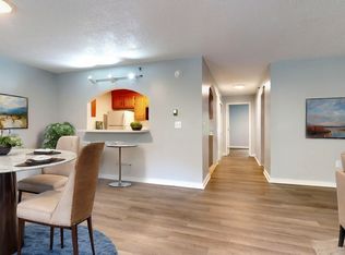 3 Ledgeview Ln APT 21, Bath, ME 04530