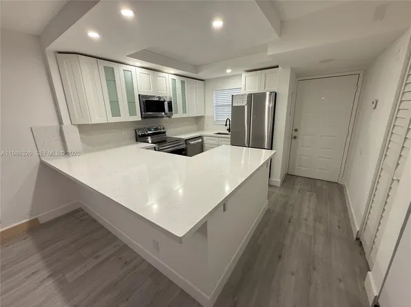 11477 NW 39th Ct APT 104-1, Coral Springs, FL 33065