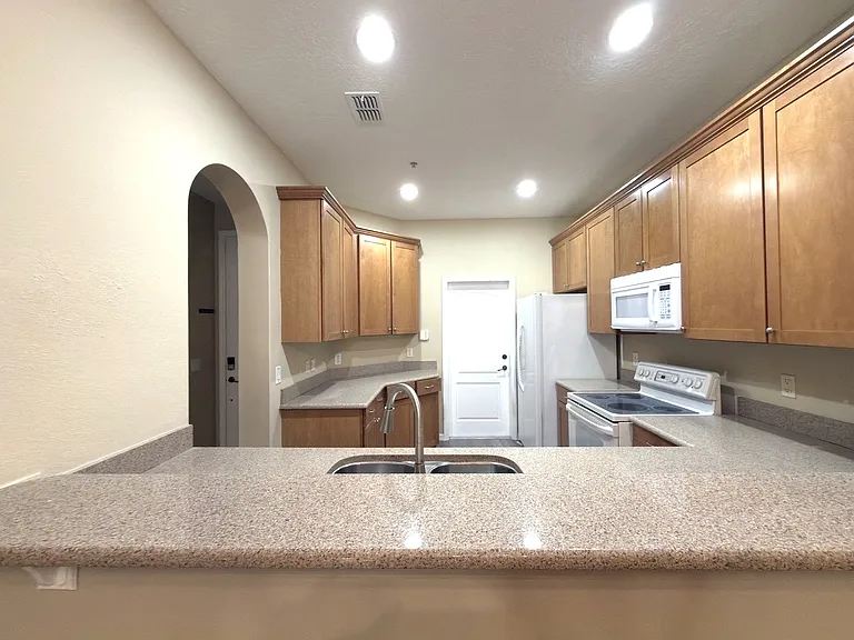 5851 Strada Capri Way — Photo 9
