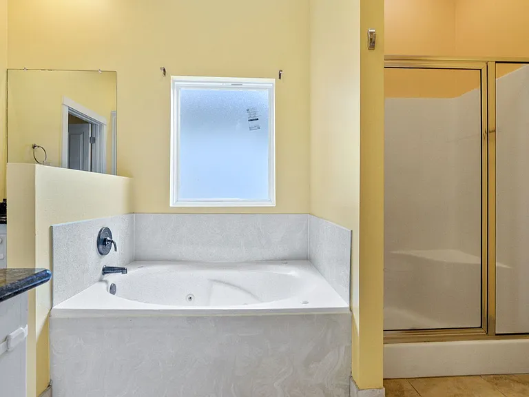9442 Boone Dr — Photo 17