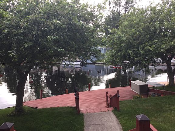 2nd image of 7350 White Swan Ln