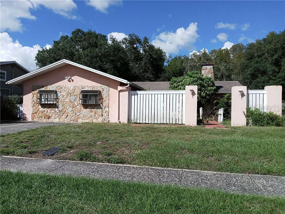 1st image of 21637 Southwood Dr