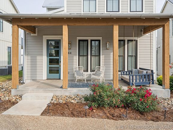 2nd image of 44 Ramble Along Rd