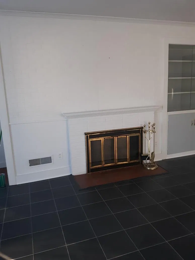 1505 Davenport Ave — Photo 3