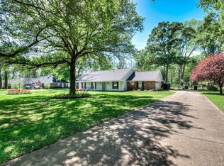 109 Timber Ridge Dr, Bossier City, LA 71112